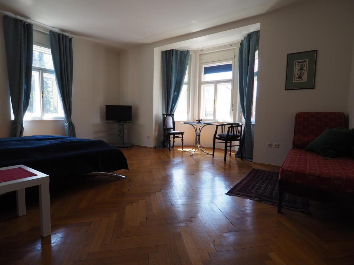 Apartament Rizzi Haus Klagenfurt am Woerthersee Zewnętrze zdjęcie